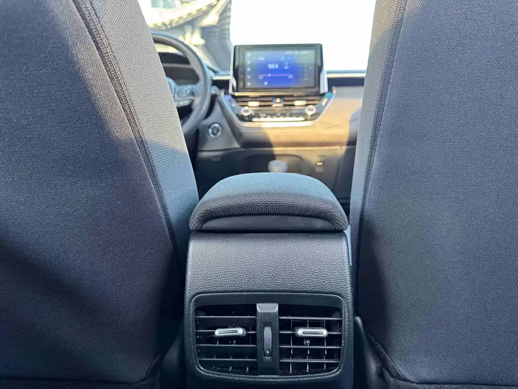 Toyota Levin 2022 — фото 17