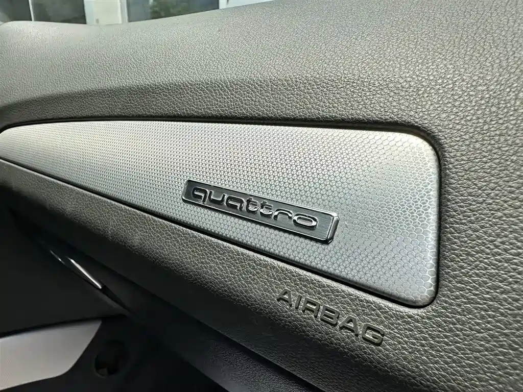 Audi Q5 2016 — фото 10