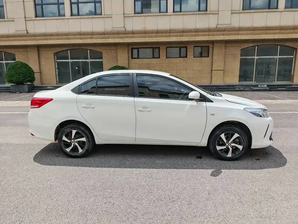 Toyota Vios 2019 — фото 4
