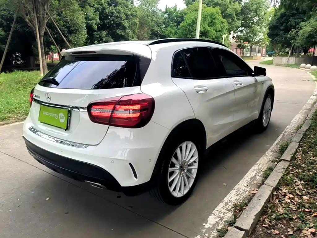 Mercedes-Benz GLA 2018