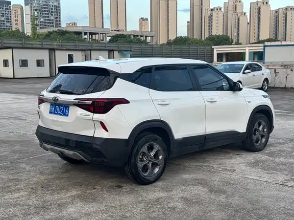 Kia KX3 2020
