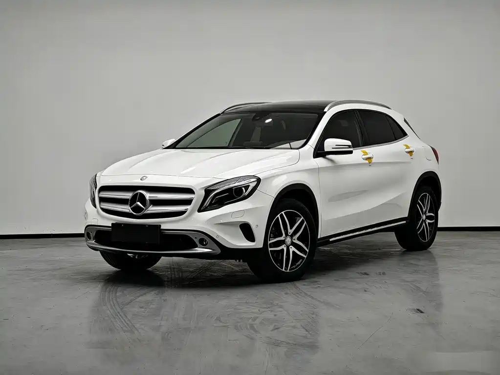 Mercedes-Benz GLA 2016 — фото 1