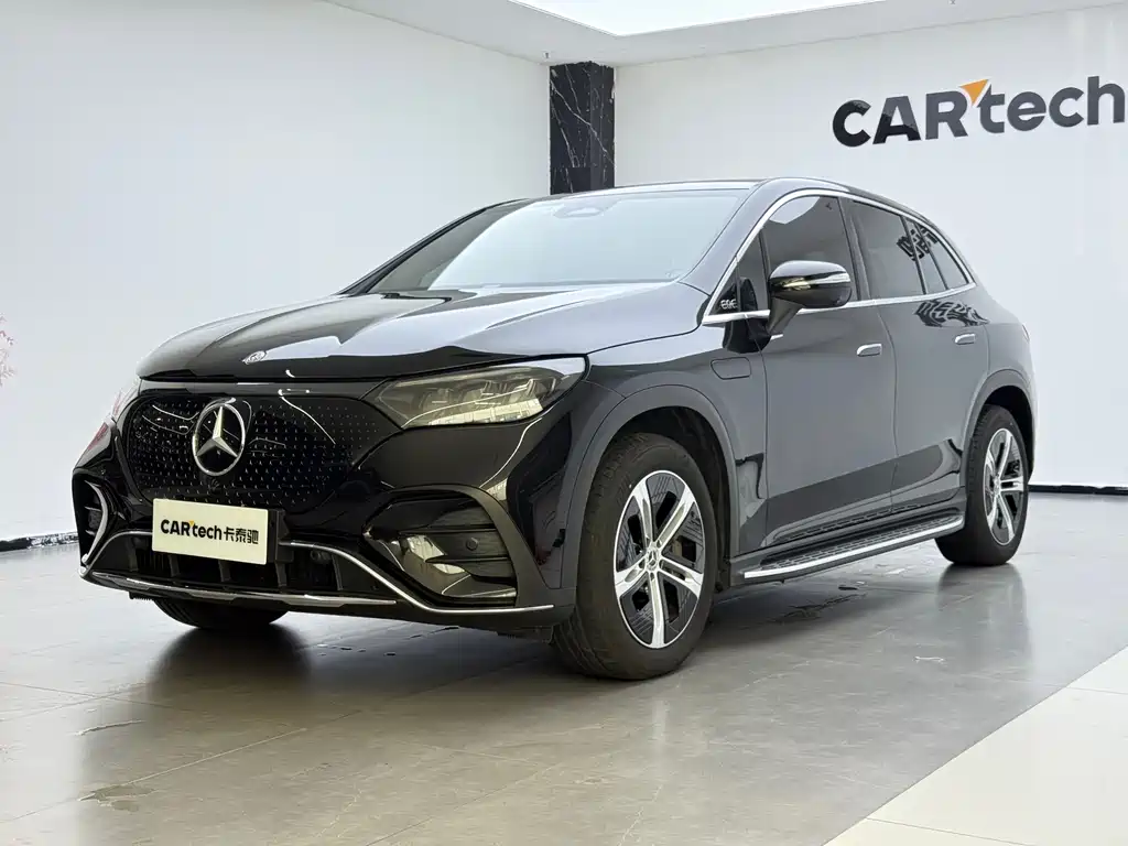 Mercedes-Benz EQE SUV 2025 — фото 1