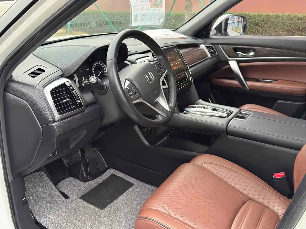 Honda UR-V 2018 — фото 13