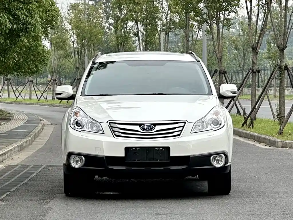 Subaru Outback 2011