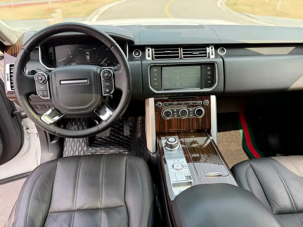 Land Rover Range Rover 2015 — фото 13