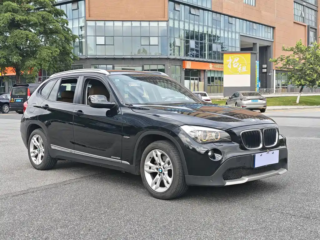 BMW X1 2012 — фото 3
