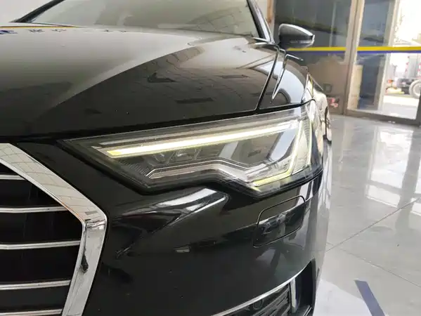 Audi A6L 2020