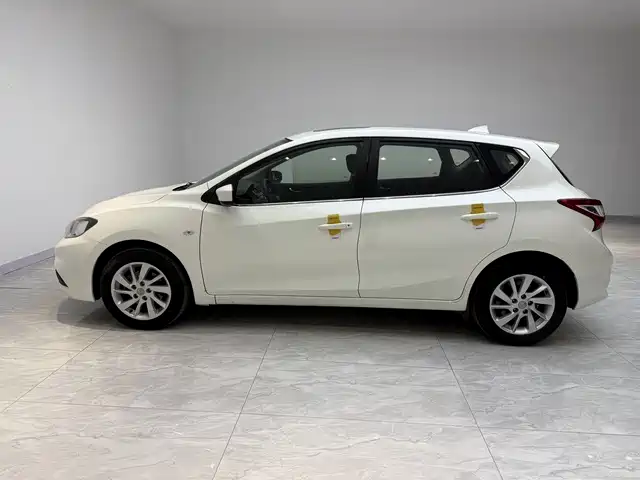 Nissan Tiida 2017