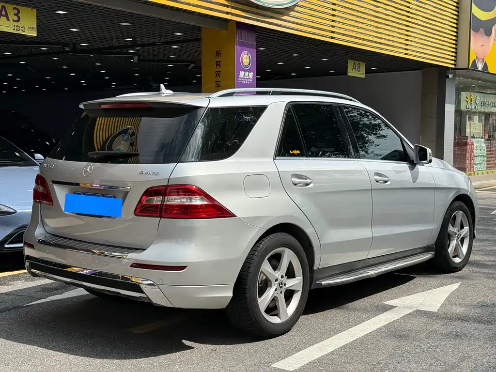 Mercedes-Benz M-Class 2013
