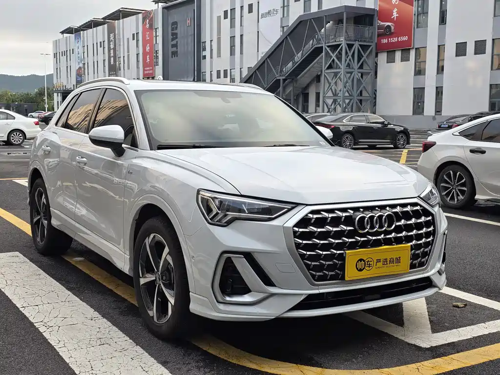 Audi Q3 2025