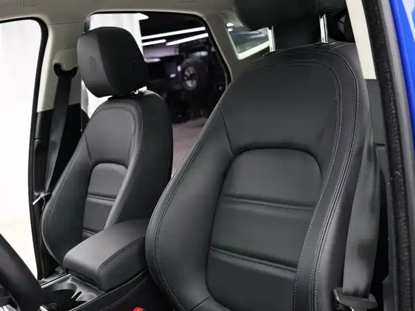 Jaguar E-PACE 2021