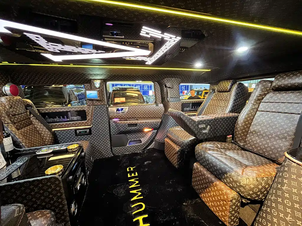 Hummer H2 2014 — фото 32