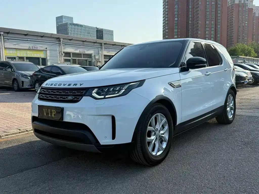 Land Rover Discovery 2019 — фото 1