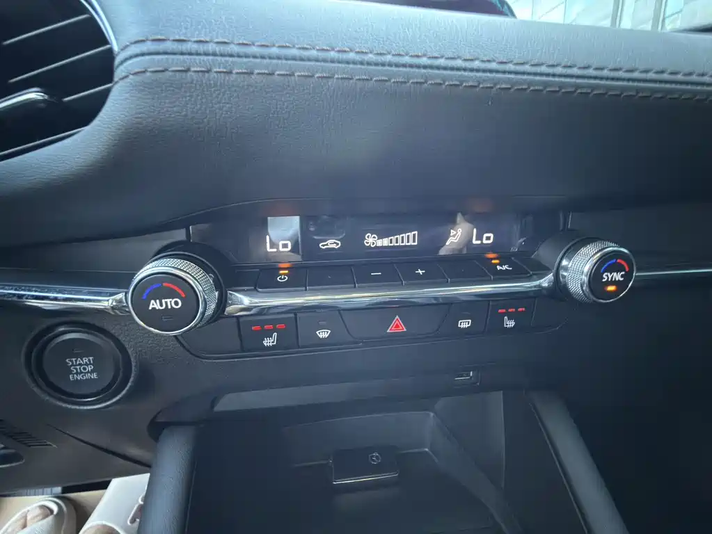 Mazda 3 Angkesela 2024