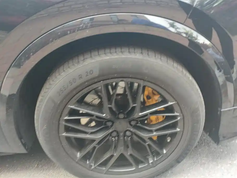 Li Auto Li L8 2024