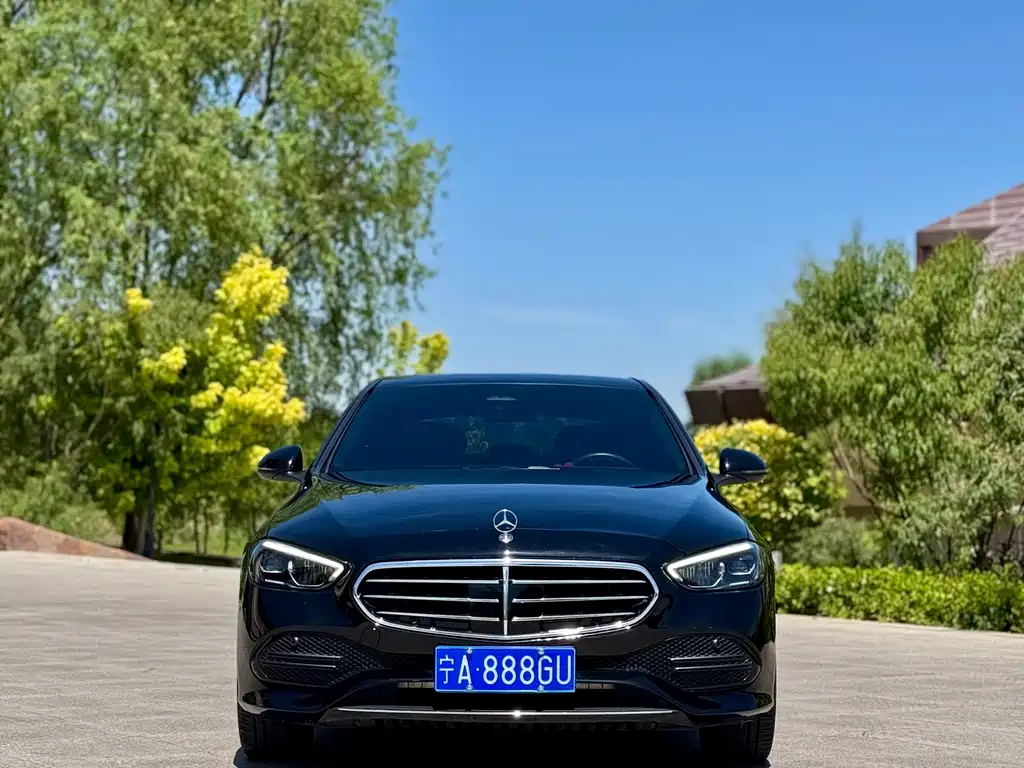 Mercedes-Benz C-Class 2022 — фото 2