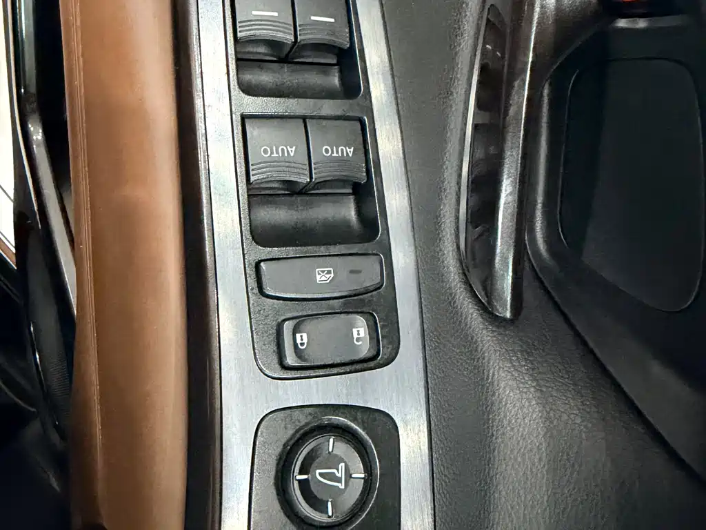 Acura CDX 2016 — фото 15