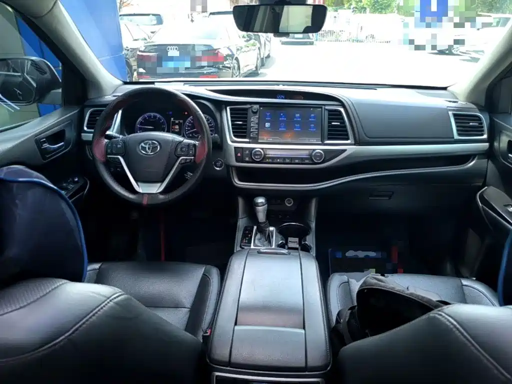 Toyota Highlander 2019