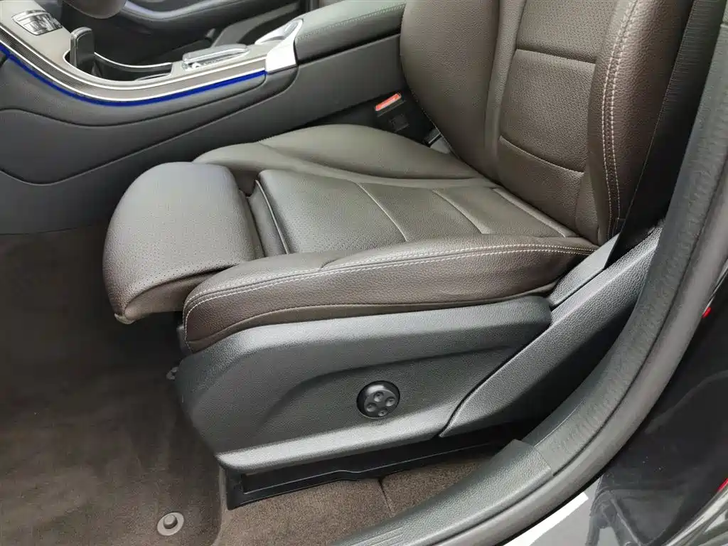 Mercedes-Benz GLC 2023 — фото 20