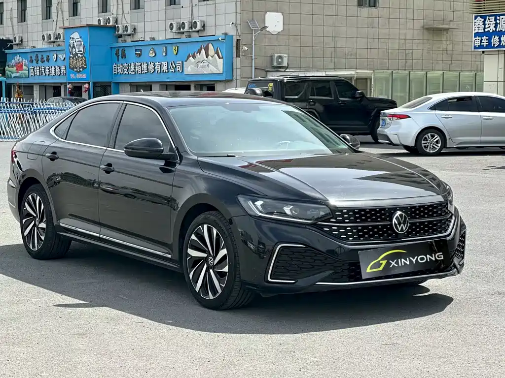 Volkswagen Passat 2021