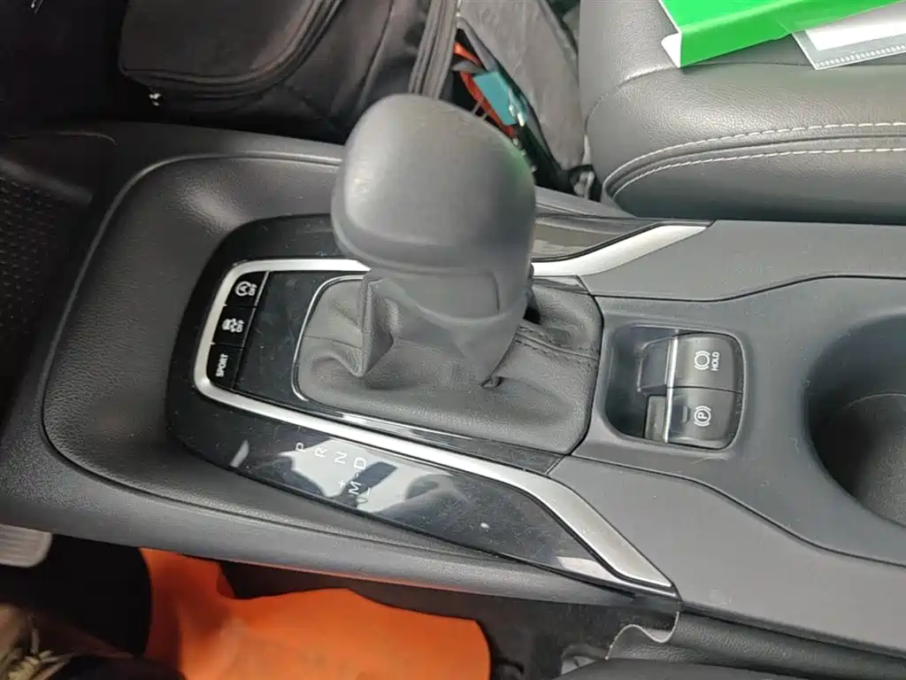 Toyota Corolla 2020 — фото 14