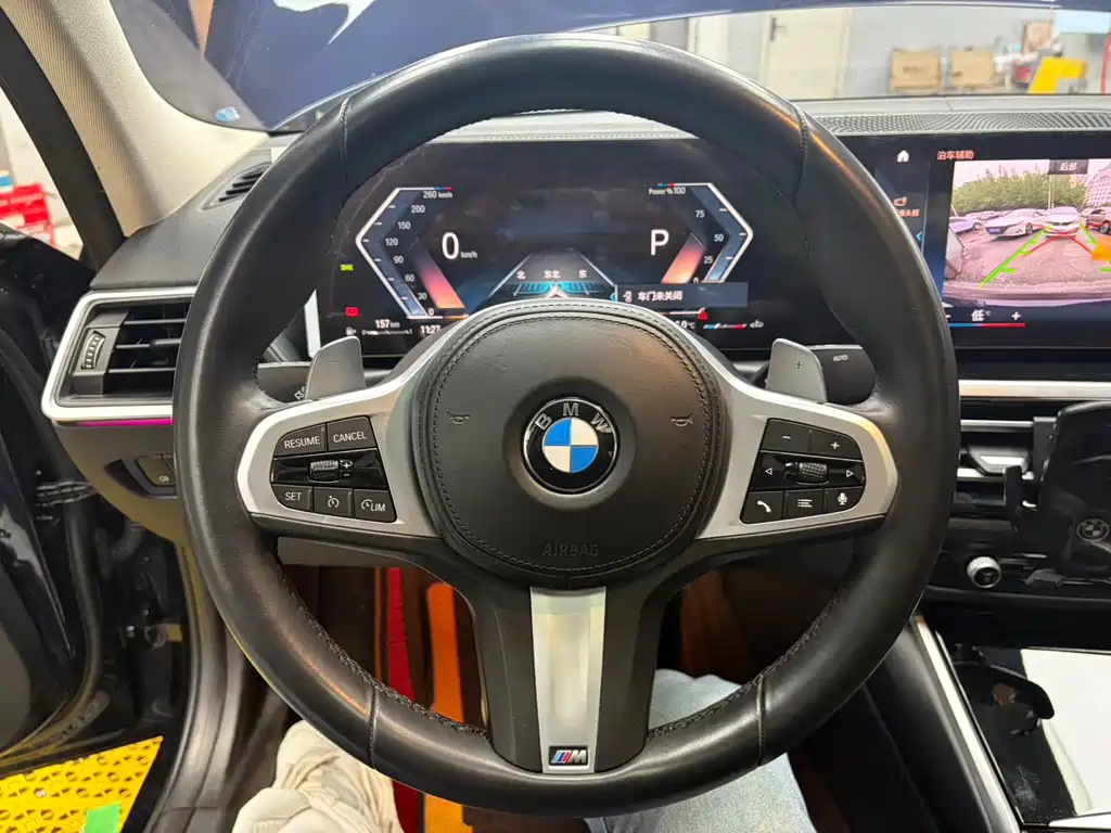 BMW 3 Series 2023 — фото 18