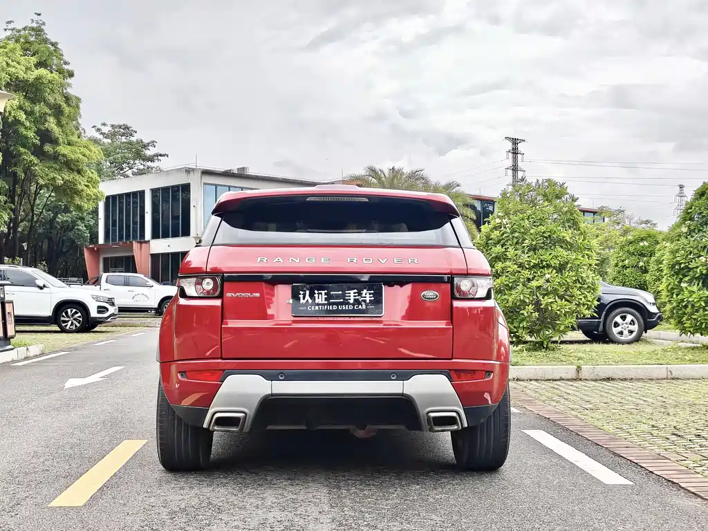 Land Rover Evoque 2015 — фото 6
