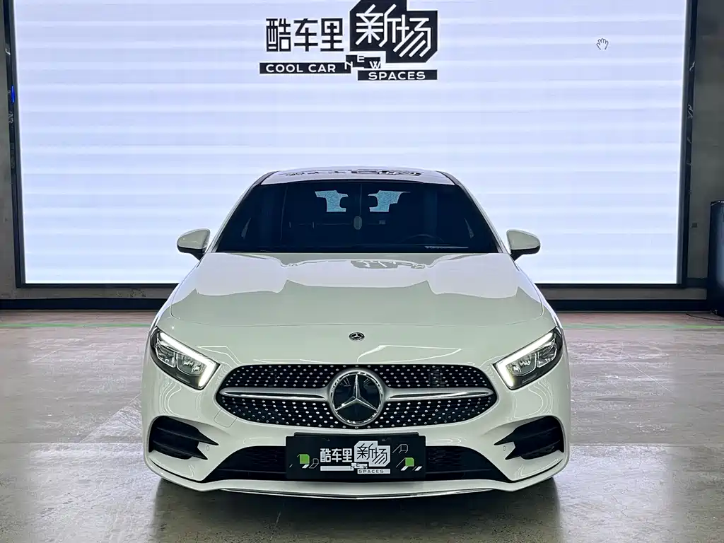 Mercedes-Benz A-Class 2023 — фото 2