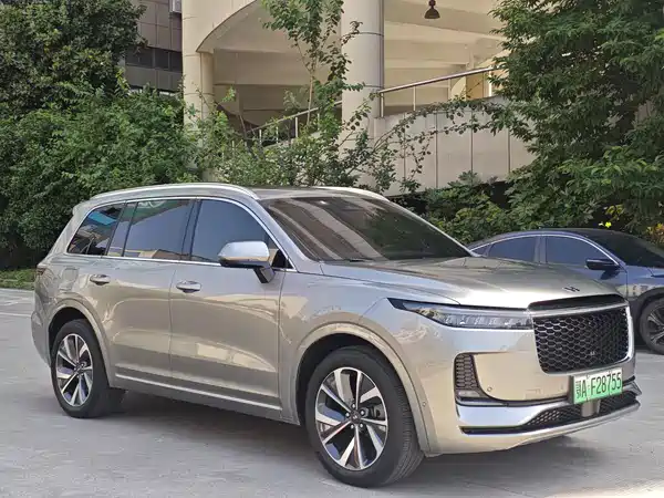Li Auto ONE 2021