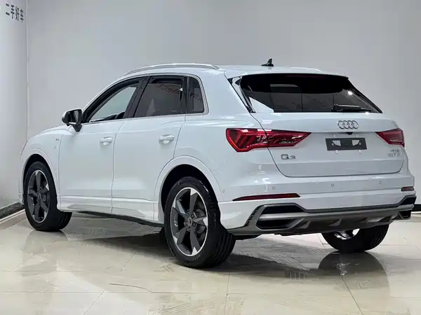 Audi Q3 2022