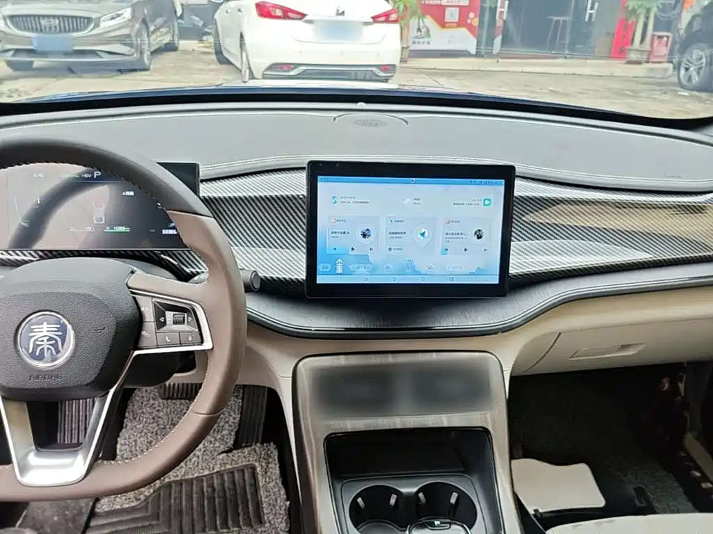 BYD Qin PLUS 2023 — фото 10