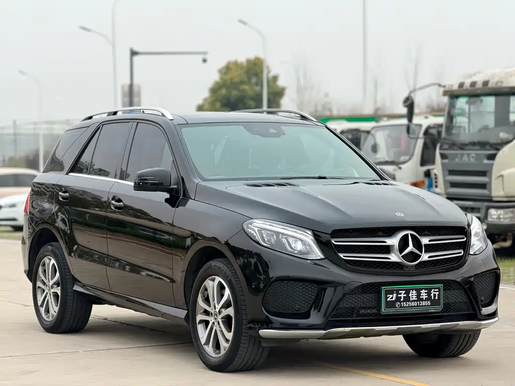 Mercedes-Benz GLE 2017 — фото 3