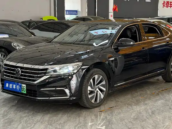 Volkswagen Passat Plug-In Hybrid 2020