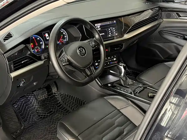 Volkswagen Passat Plug-In Hybrid 2020