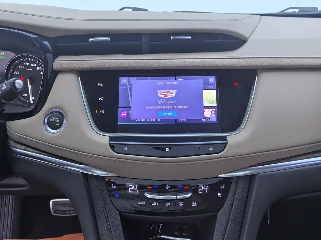 Cadillac XT5 2021 — фото 16