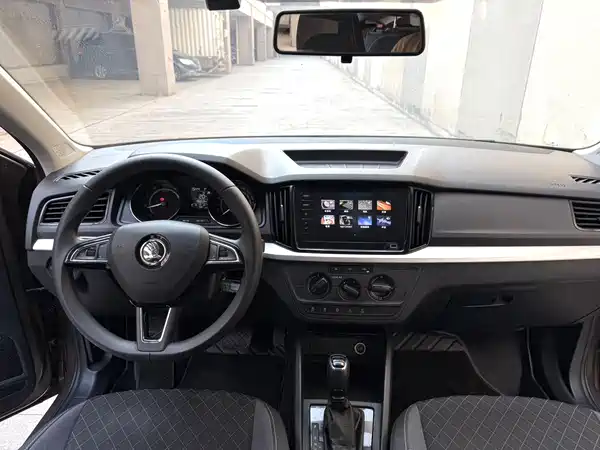Skoda Kamiq 2021