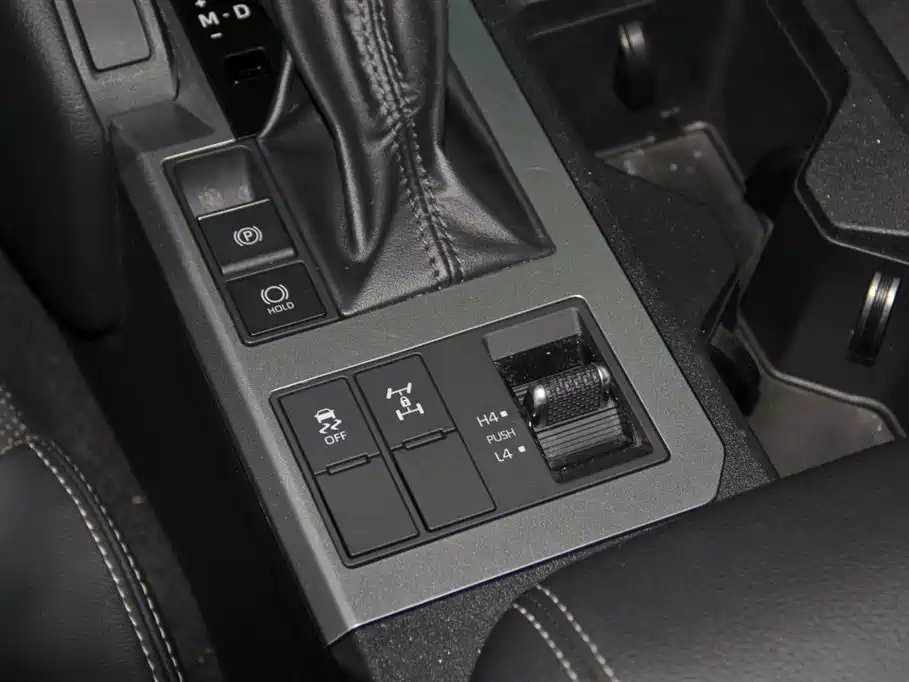 Toyota Prado 2025 — фото 18