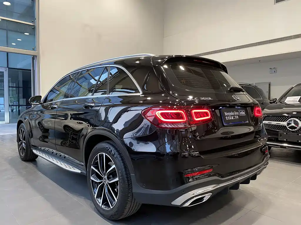Mercedes-Benz GLC 2020 — фото 16