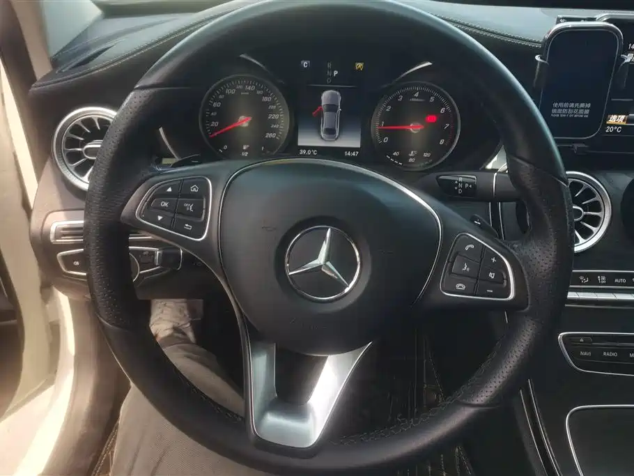 Mercedes-Benz C-Class 2018 — фото 15