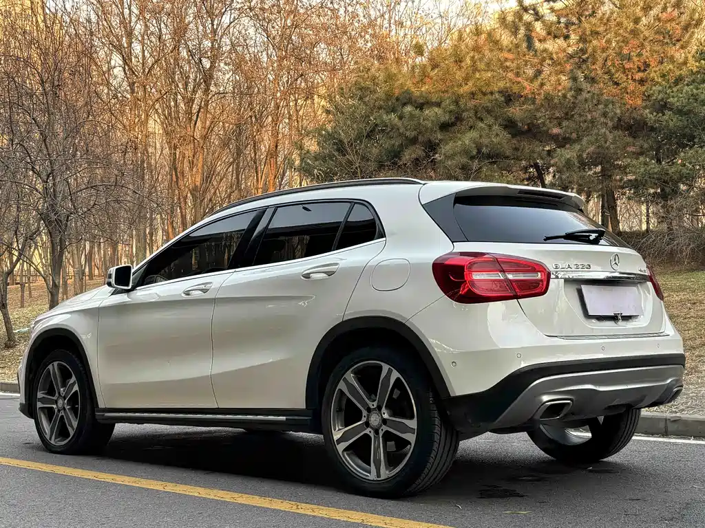 Mercedes-Benz GLA 2016 — фото 4