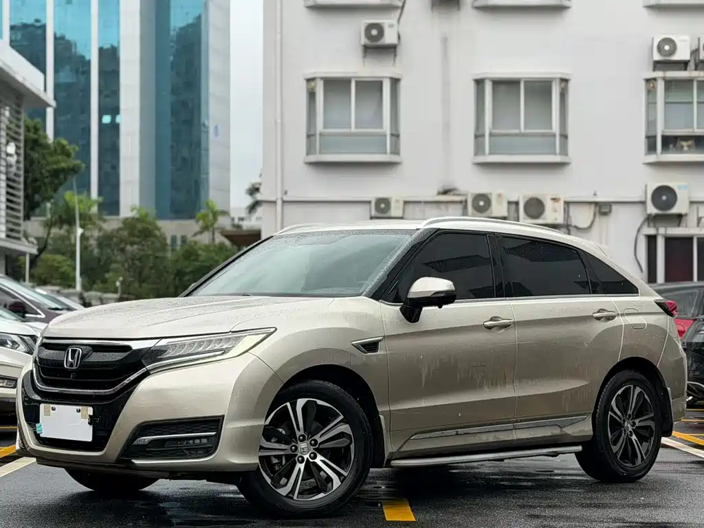 Honda UR-V 2018 — фото 10