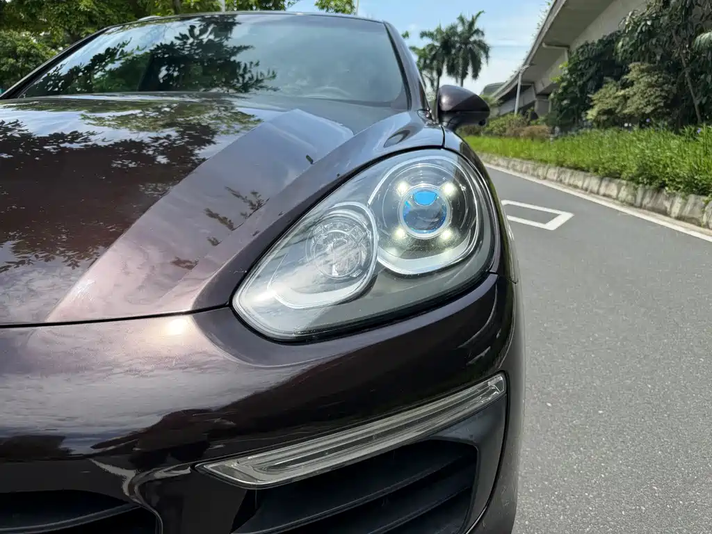 Porsche Cayenne 2017 — фото 4