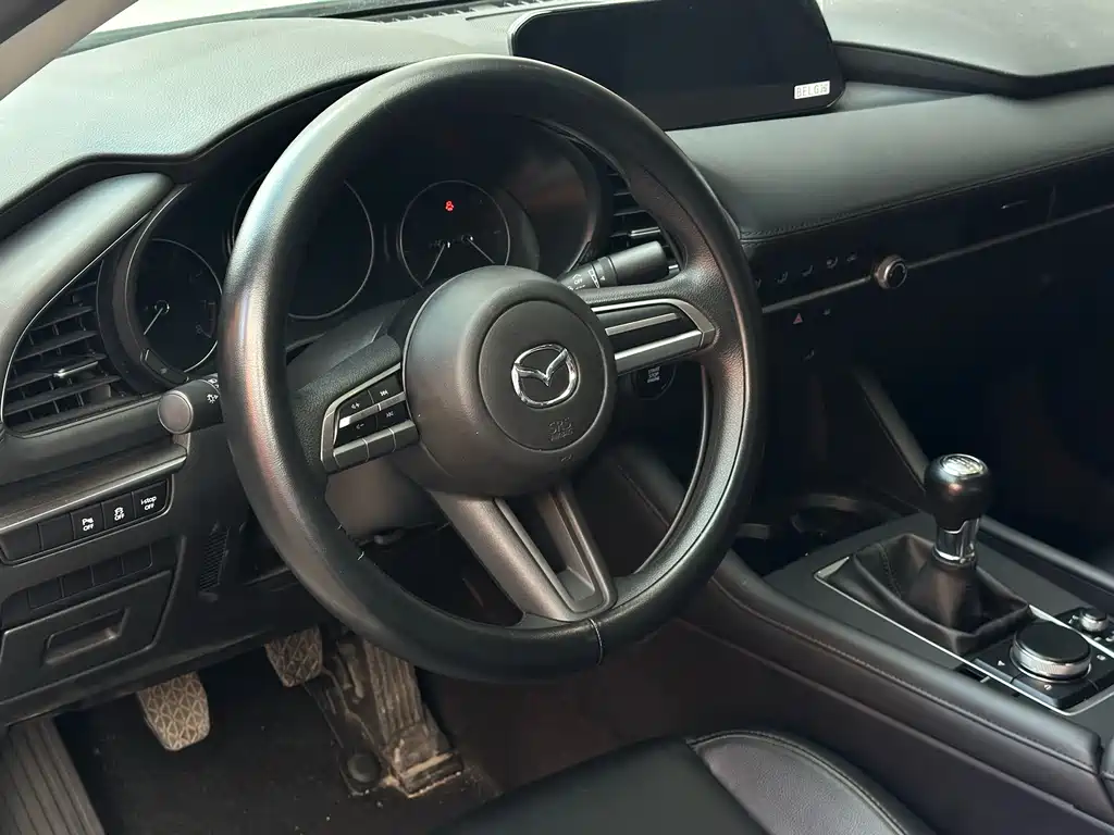 Mazda 3 Angkesela 2021