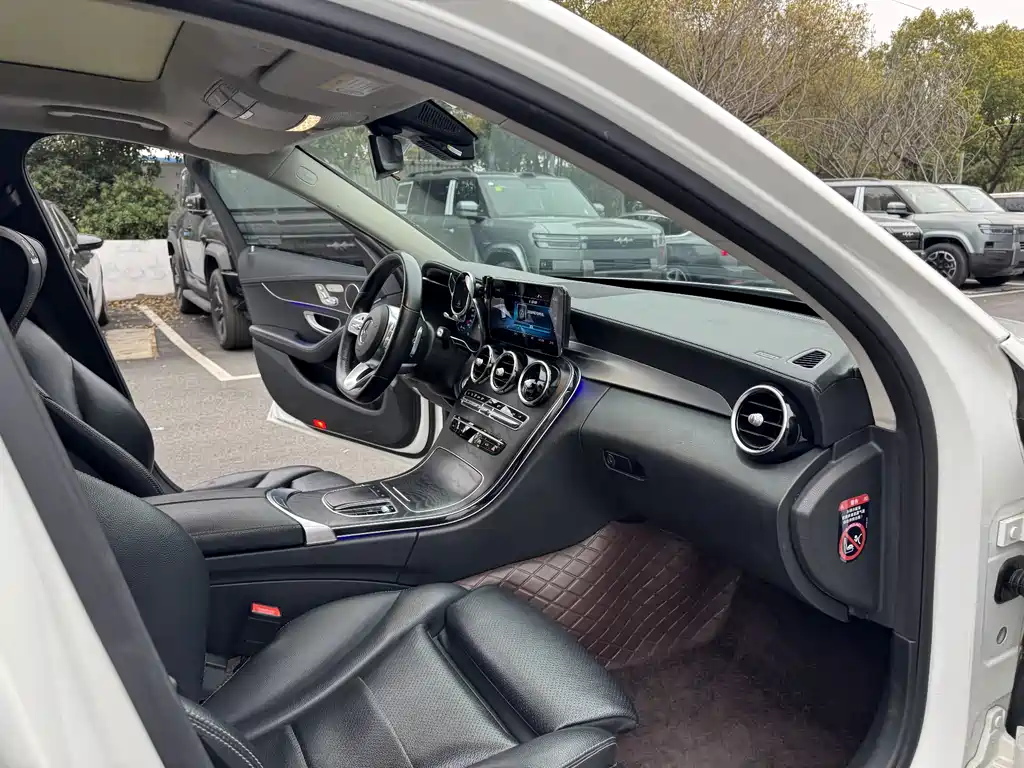 Mercedes-Benz C-Class 2021 — фото 14