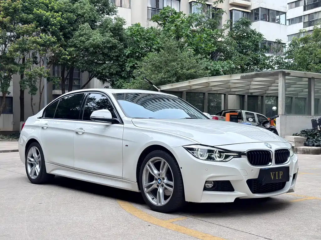 BMW 3 Series 2018 — фото 3