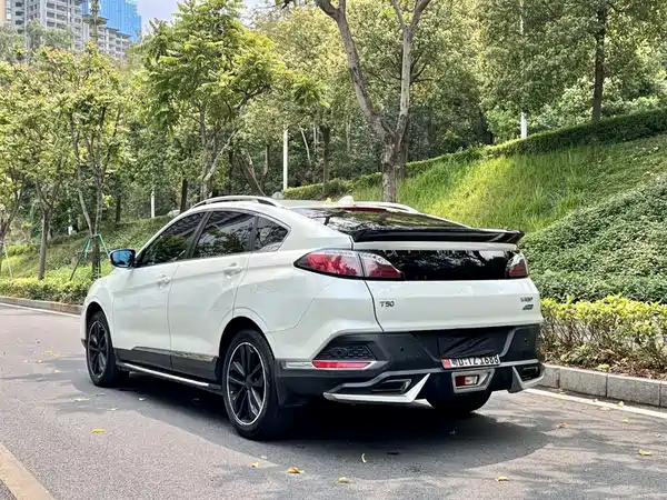 Venucia T90 2017