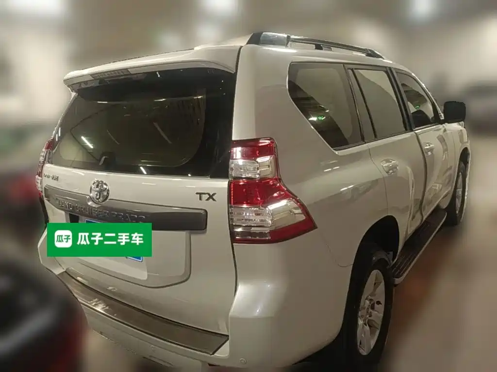 Toyota Prado 2017 — фото 10