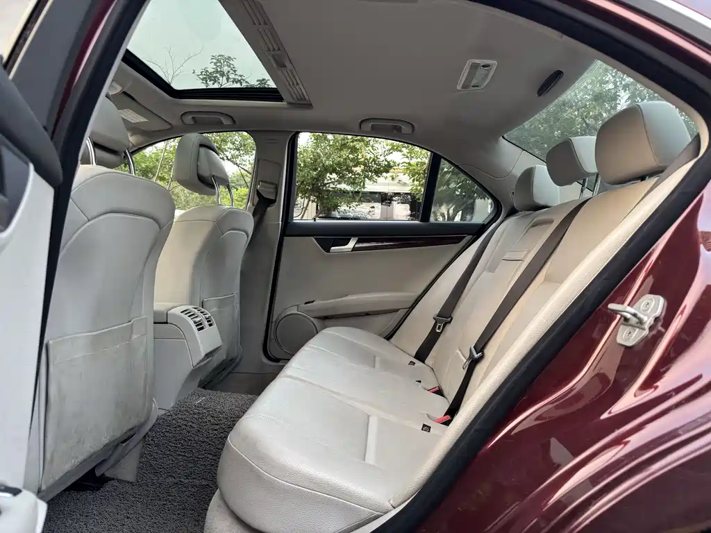 Mercedes-Benz C-Class 2013 — фото 10