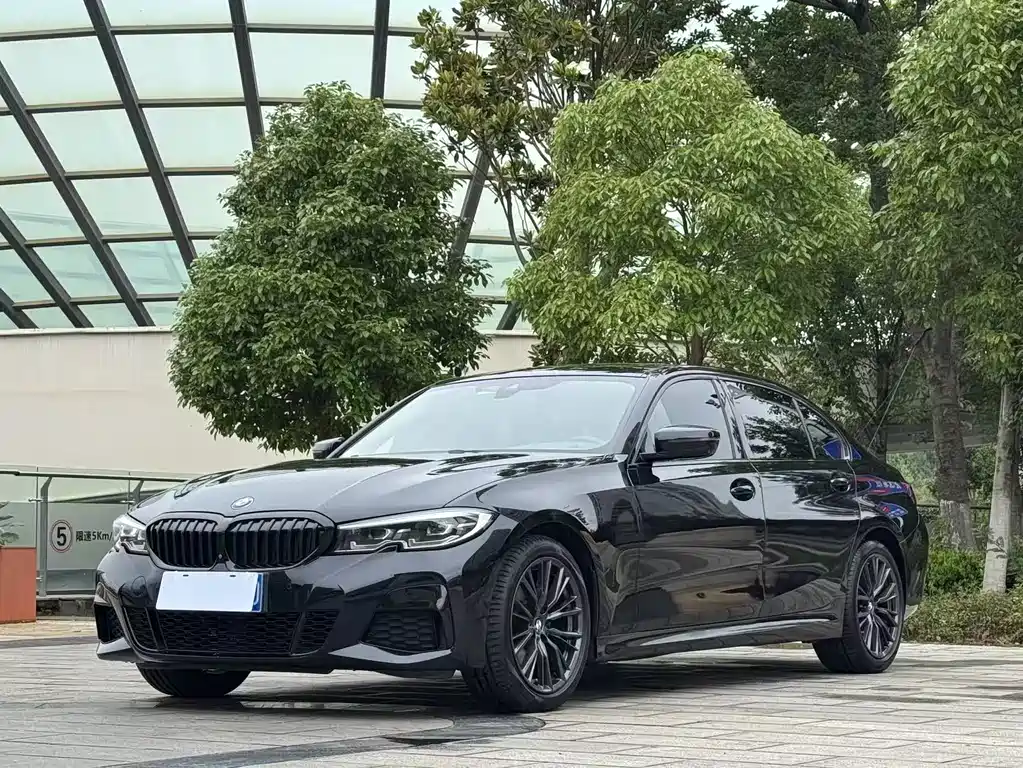 BMW 3 Series 2020